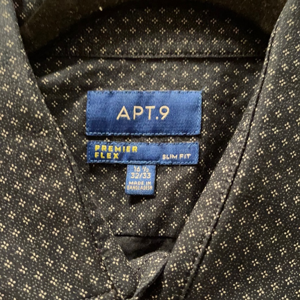 APT 9 Lot of Shirts. Never Worn.